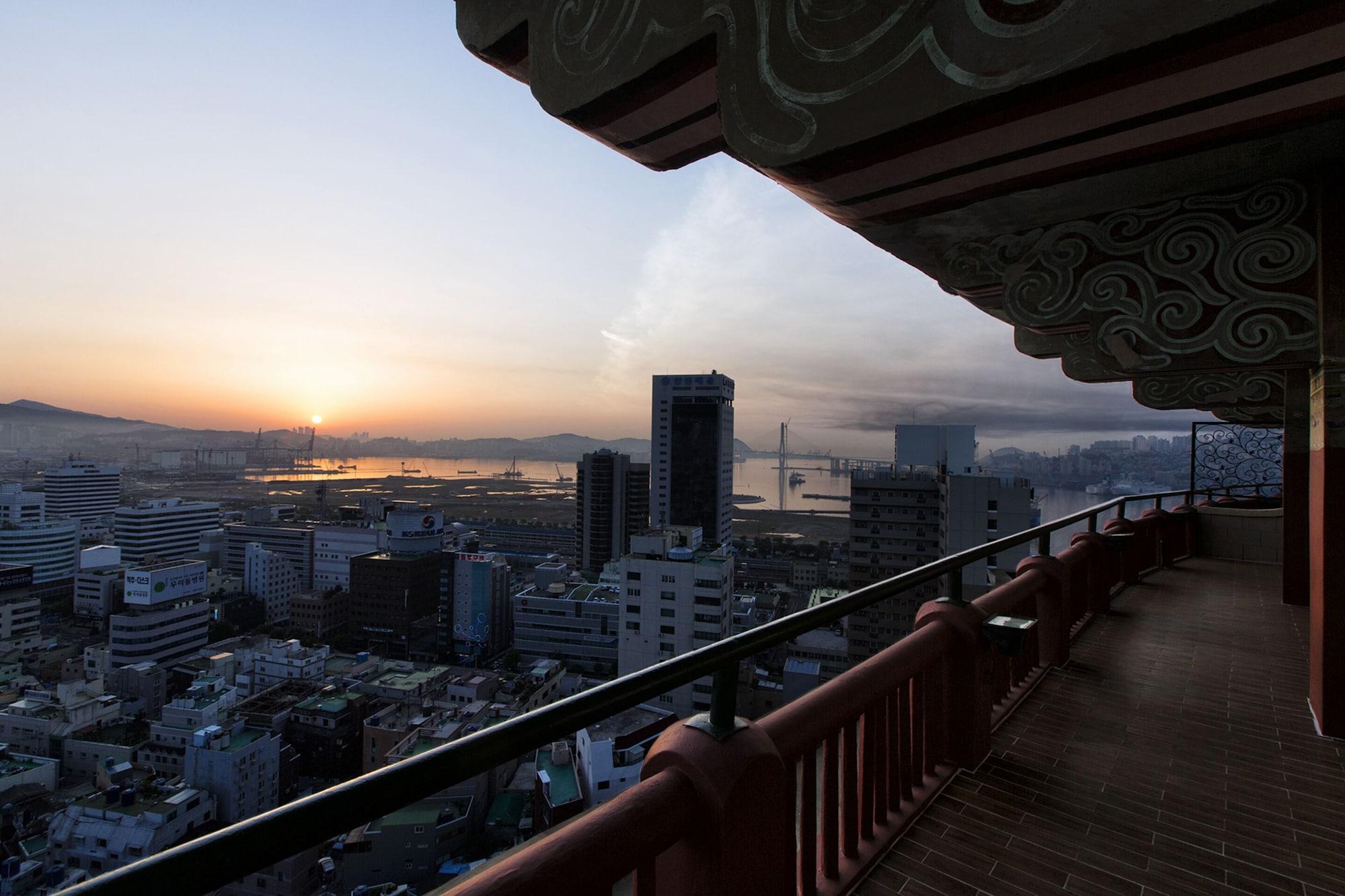 Commodore Hotel Pusan Exteriér fotografie